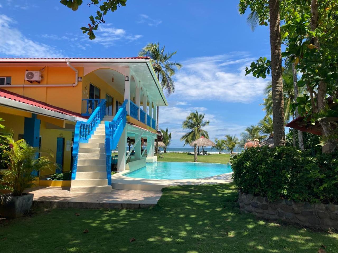 Las Lajas Beach Resort Exteriér fotografie